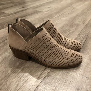 Vince Camuto booties